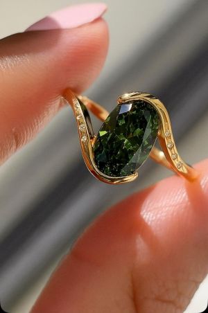  Maya Zamir Jewelry Dubai טבעות עוצמה ירוקה
